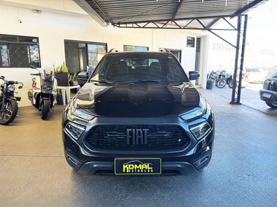 FIAT TORO 2.0 16V TURBO DIESEL ULTRA 4WD AT9 FIAT TORO 2.0 16V TURBO DIESEL ULTRA 4WD AT9